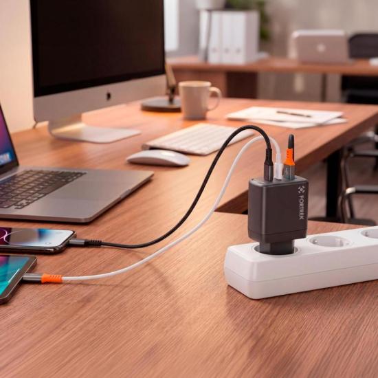 Carregador Universal TRIPLO USB-C e USB-A Fortrek CG633 65W  - Imagem 3